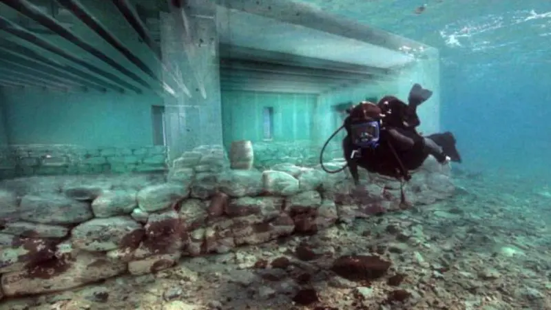 A maior descoberta de todos os tempos da cidade submersa mais antiga do mundo 4 2 1