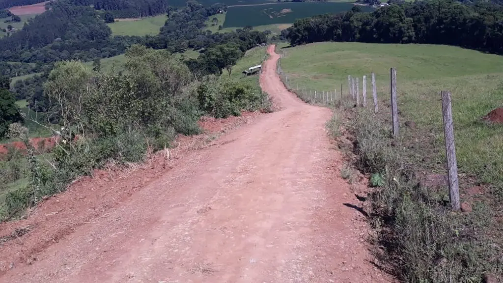 Bom Jesus do Sul acelera os serviços de recuperação de estradas rurais 2 BJS estradas 2