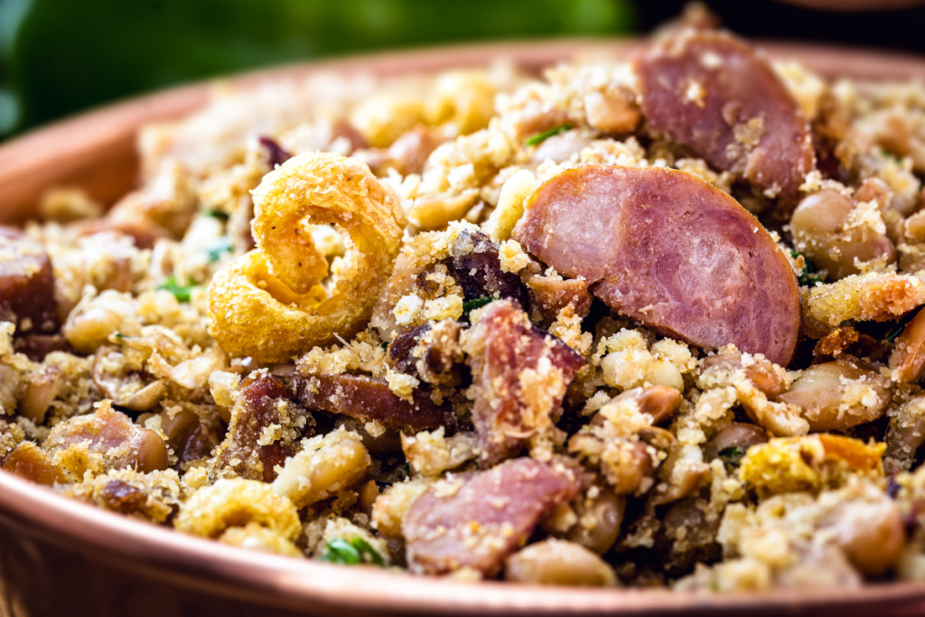 Sabores do Brasil: Uma viagem gastronômica inesquecível 5 arrox tropeiro