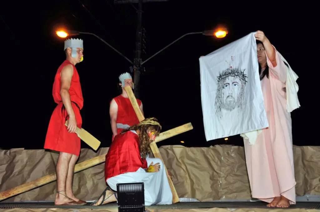 Comissão avança na organização da Via Sacra da Tri Fronteira 2 ba40e566 1035 4c3d 8770 121f3922c4e7