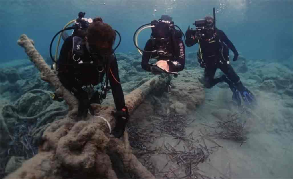 Arqueólogos descobrem 10 naufrágios antigos em ilha da Grécia 2 naufragios antigos
