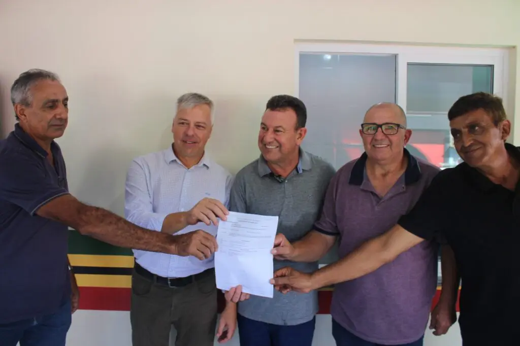 Administração cedrense inaugura reforma do posto de saúde da linha São Vendelino 2 cedro