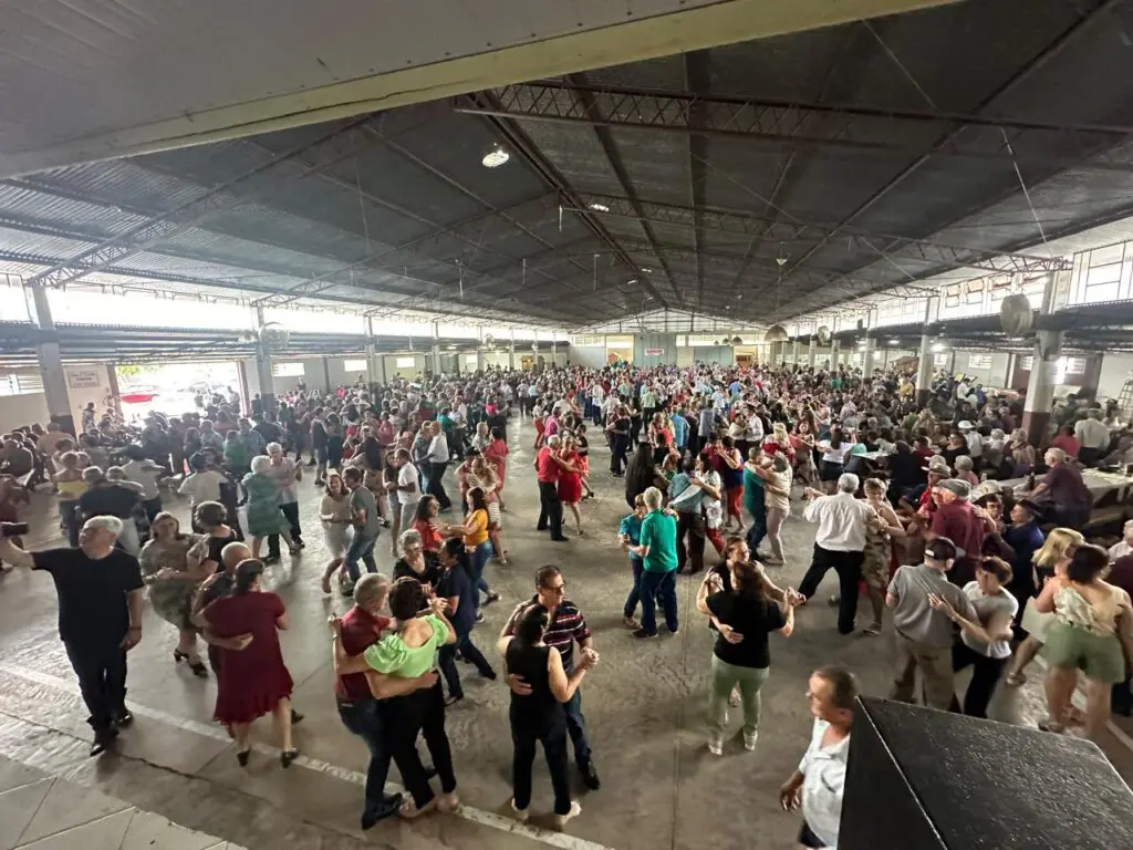 Celebração do Dia das Mães une gerações em São José do Cedro 4 WhatsApp Image 2024 05 13 at 11.29.03