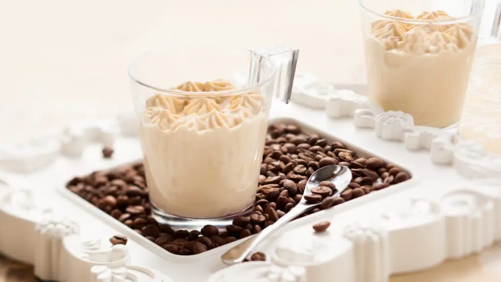 Como fazer mousse de café 3 mousse