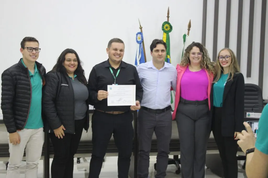 Sicoob São Miguel recebe homenagem do Legislativo em Bom Jesus do Sul 2 sicoob