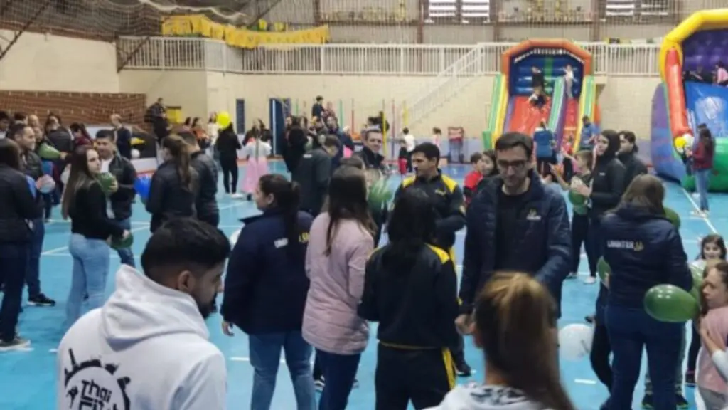 Cooperativas e entidades promovem “Dia” C em São José do Cedro 2 Cooperativas