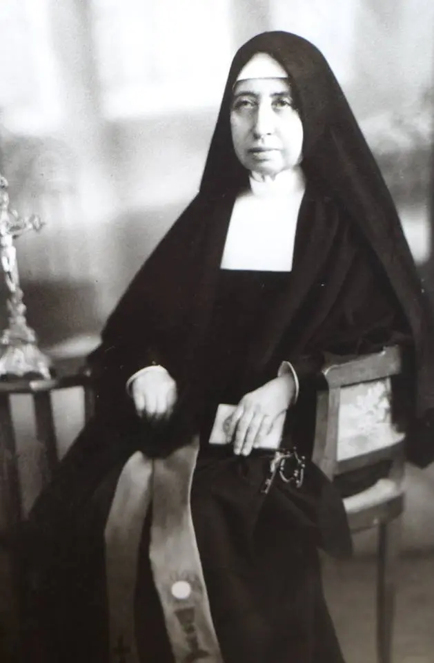 Conheça a história da Santa Paulina do Coração Agonizante de Jesus 2 santa paulina