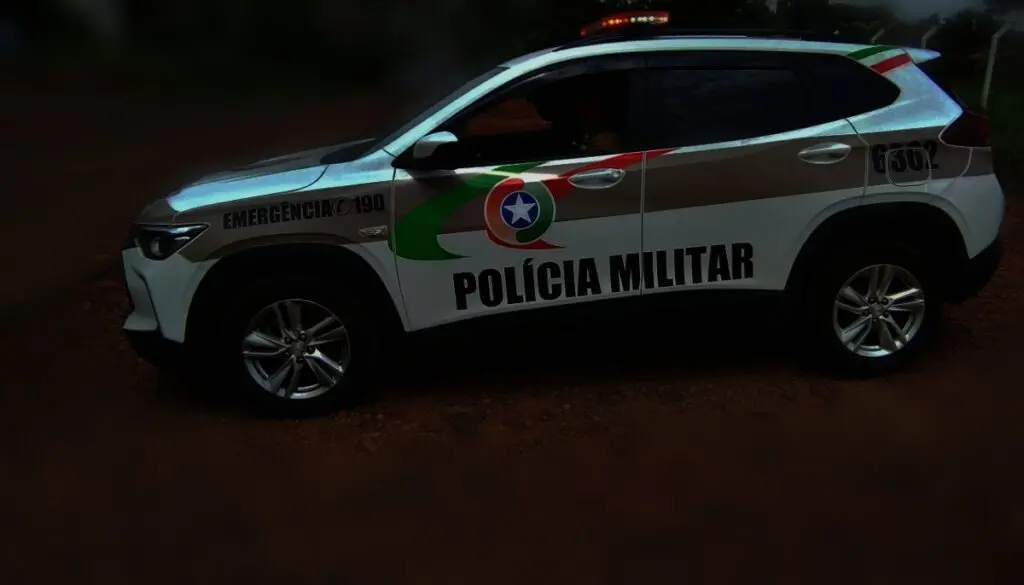 Homem é vítima de tentativa de homicídio após ganhar R$ 200 em jogo de sinuca, em Dionísio Cerqueira 2 Tentativa de homicídio ocorreu na madrugada deste domingo, em frente ao CTG. Homem foi ferido na perna