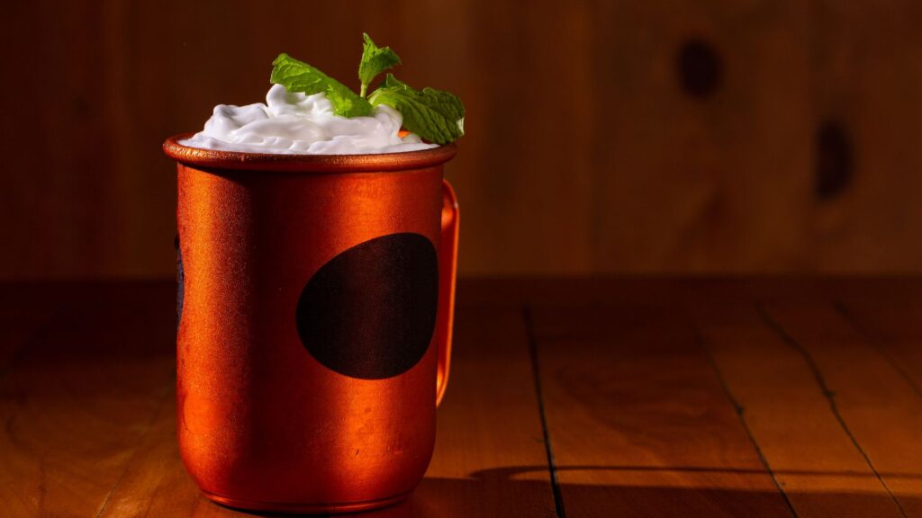 Como fazer um clássico Moscow Mule 2 Como fazer um clássico Moscow Mule
