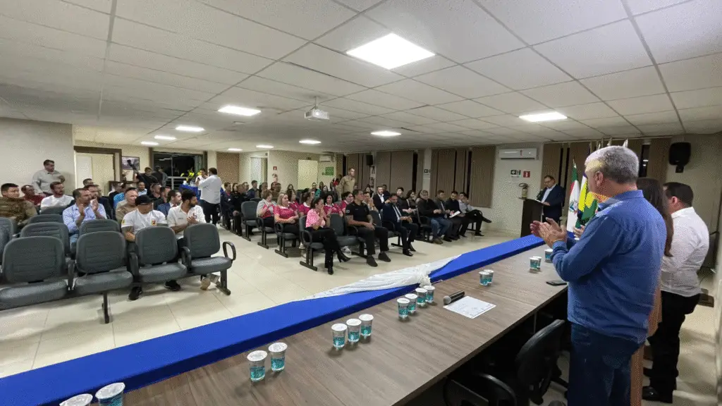 SESP PR acompanha posse e entrega carta constitutiva ao CONSEG/CIF 13 crys 7 4