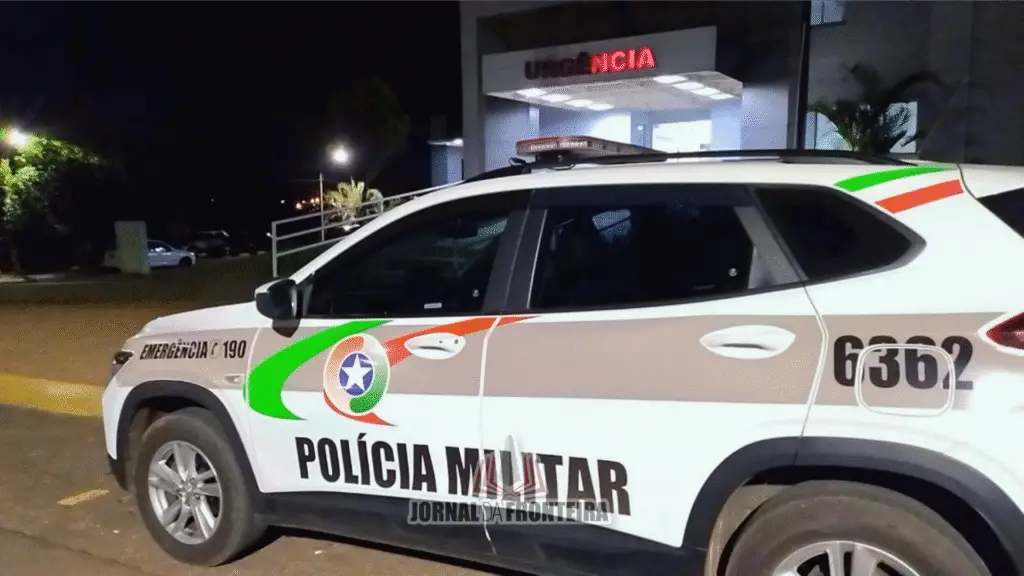 Homem é vítima de tentativa de homicídio em Bernardo de Irigoyen 2 Segundo as informações, o homem estaria adentrando a uma garagem quando uma motociclista passou pelo local e o suspeito atirou contra ele