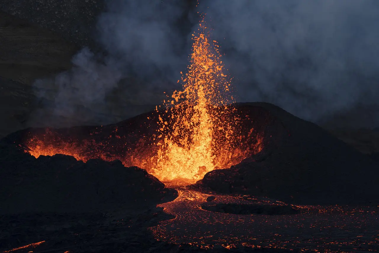 volcano 7396466 1280