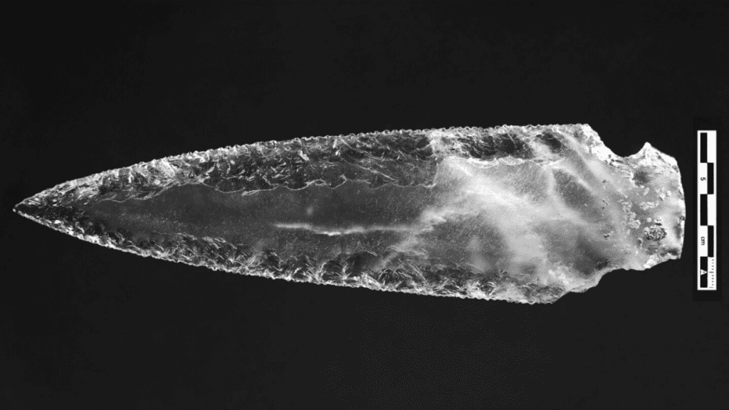 antiga adaga de cristal2