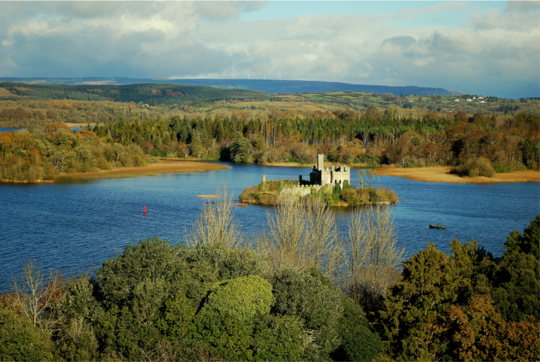 O encanto do Castelo de McDermott no coração da Irlanda