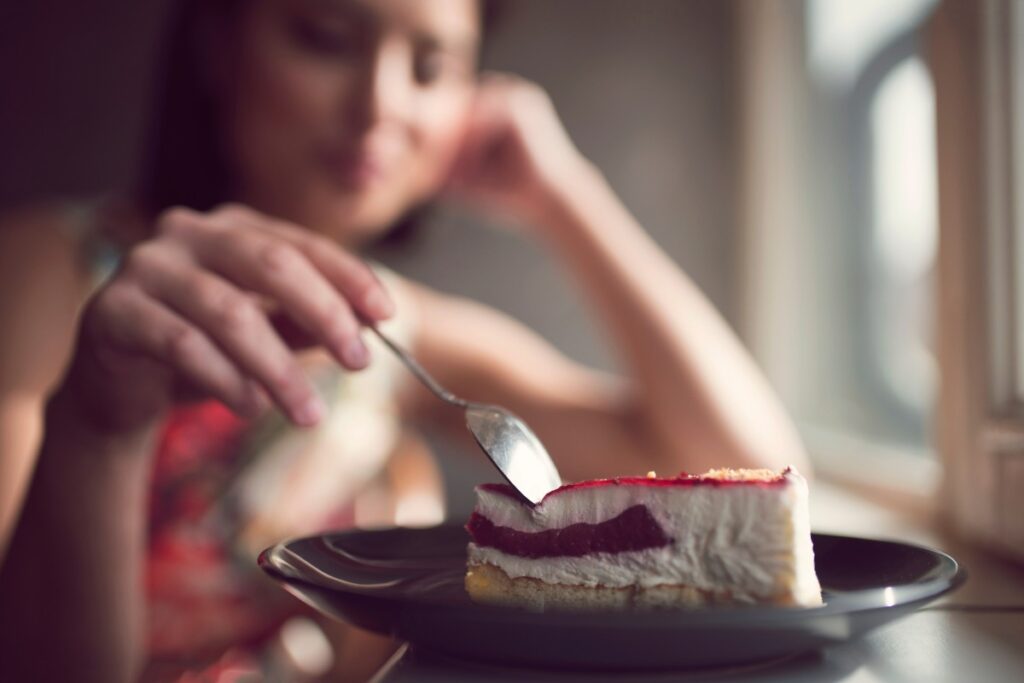 10 dicas fáceis de seguir para reduzir a vontade de comer doces