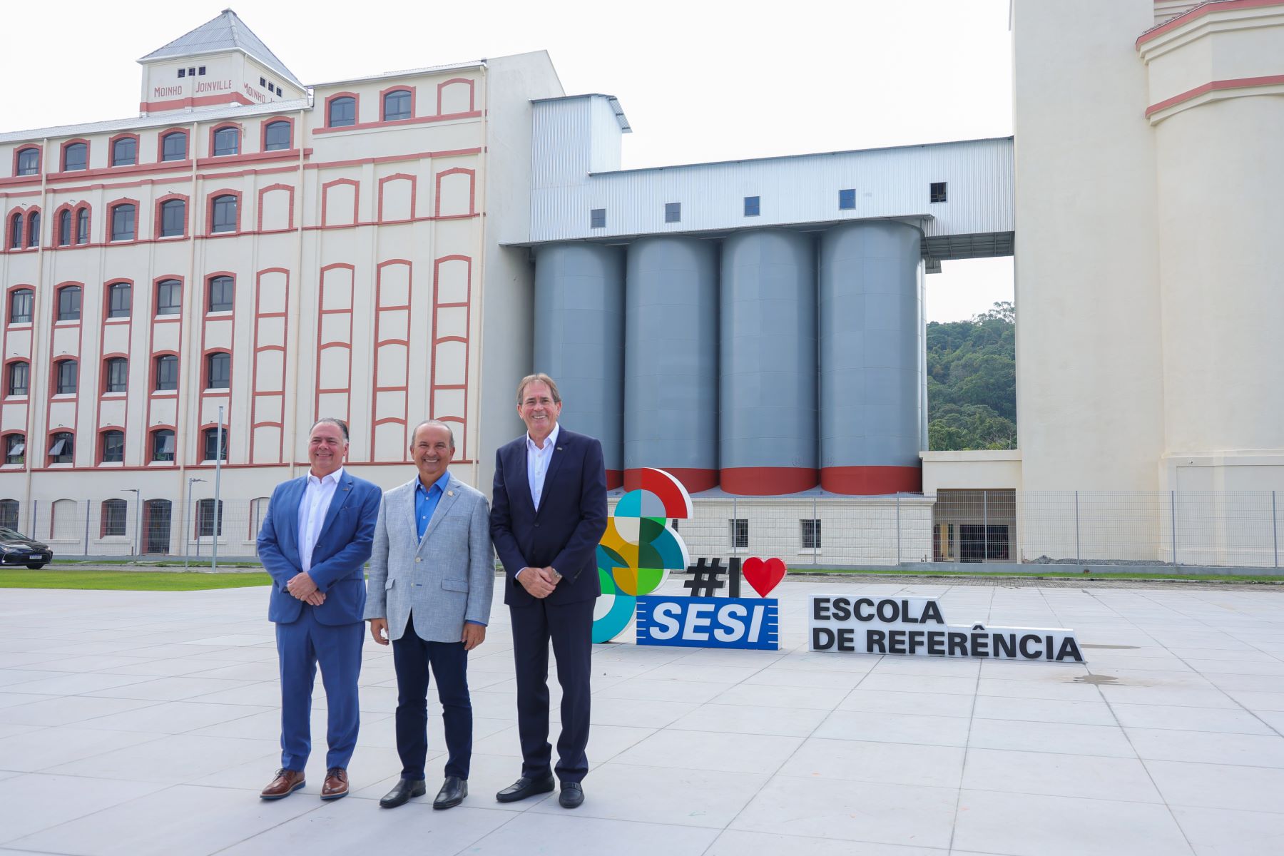 Escola SESI de Referência do Brasil foi inaugurada em Joinville