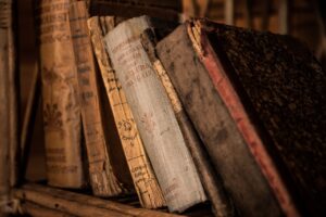 10 livros clássicos censurados pela igreja ao longo da história