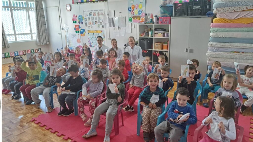 Crianças da Creche Pingo de Gente participam de atividade educativa sobre higiene