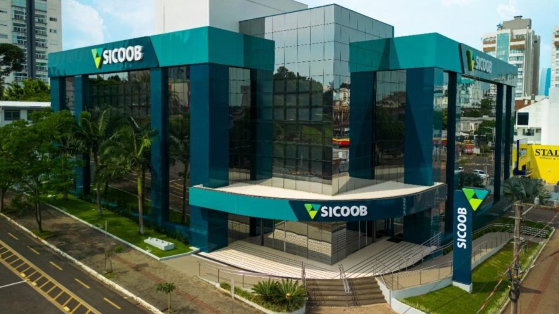 Sicoob SC/RS ultrapassa 1,5 milhão de cooperados