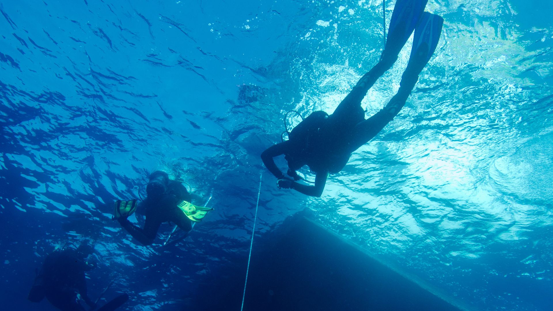 Cientistas iniciam investigação de mundo perdido submerso