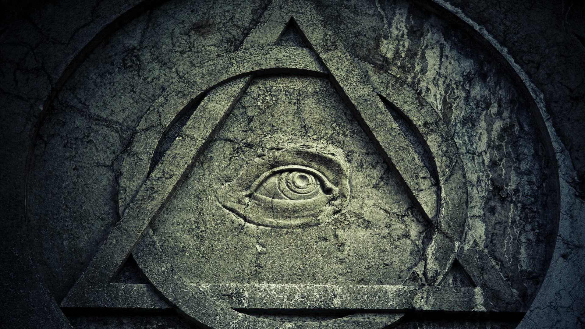 A verdadeira origem do triângulo com um olho
