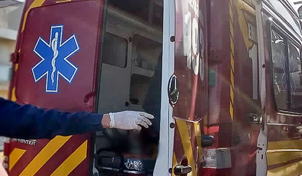 Menores ficam feridos em colisão envolvendo carro e bicicleta