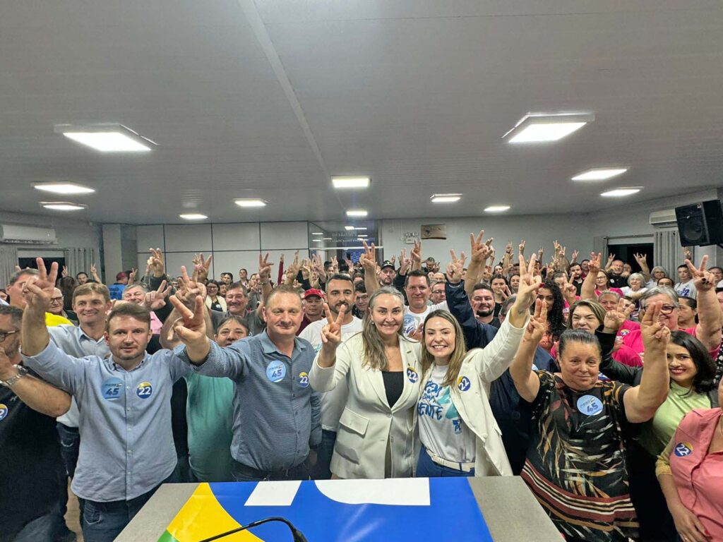 Bianca e Chimaia são homologados em grande convenção partidária