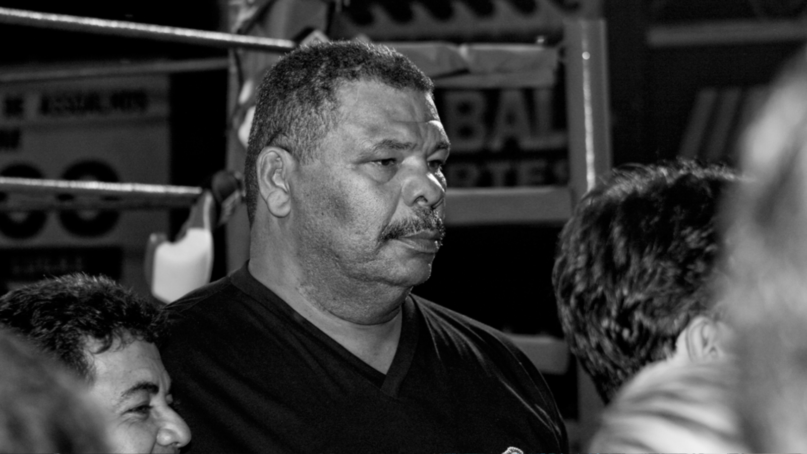 Morre Maguila, lenda do boxe brasileiro, aos 66 anos em São Paulo