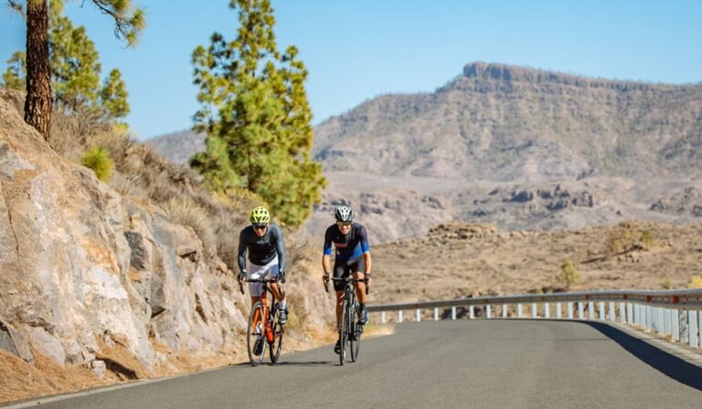 Descubra 6 incríveis recordes mundiais de ciclismo para fãs