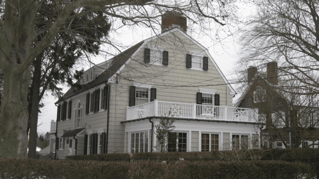Horror na casa Amityville 3 Amityville