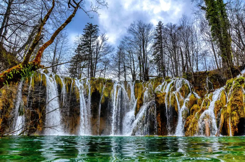 Os lugares exóticos mais impressionantes da Europa 4 plitvice 2061116 1920