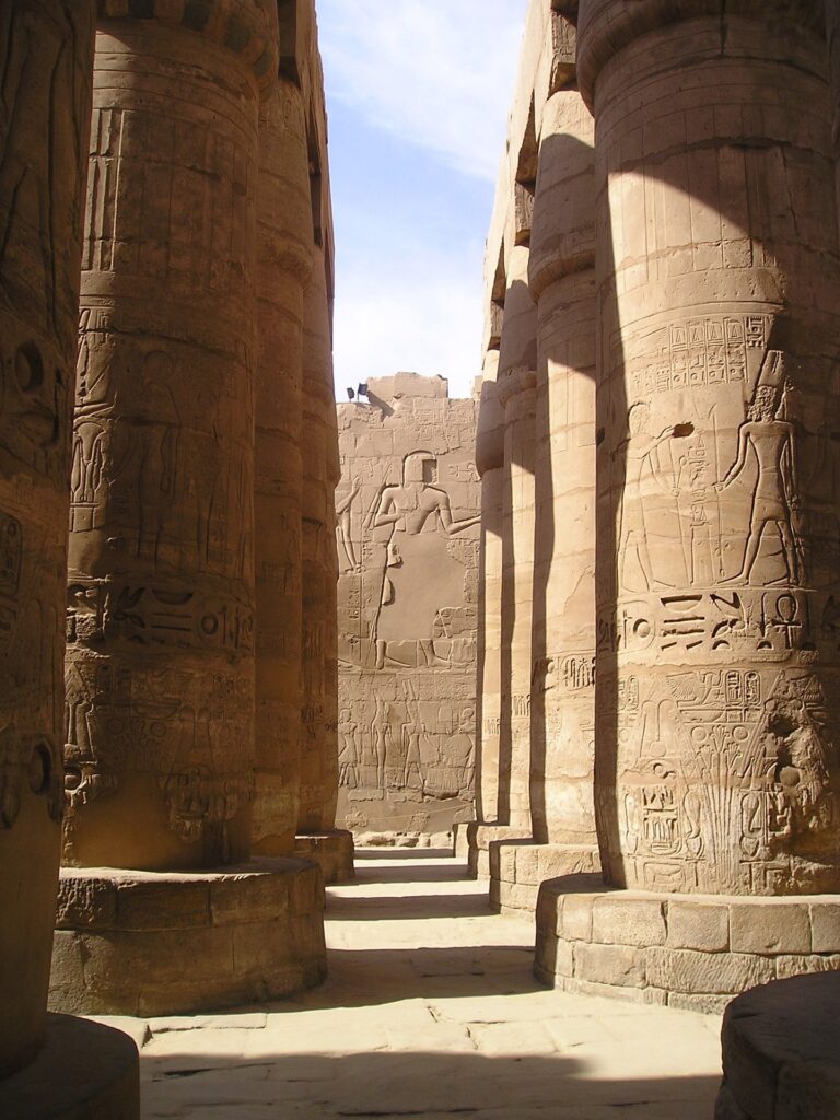 O grandioso Templo de Karnak e seu legado eterno da civilização egípcia 4 templo de karnak 3