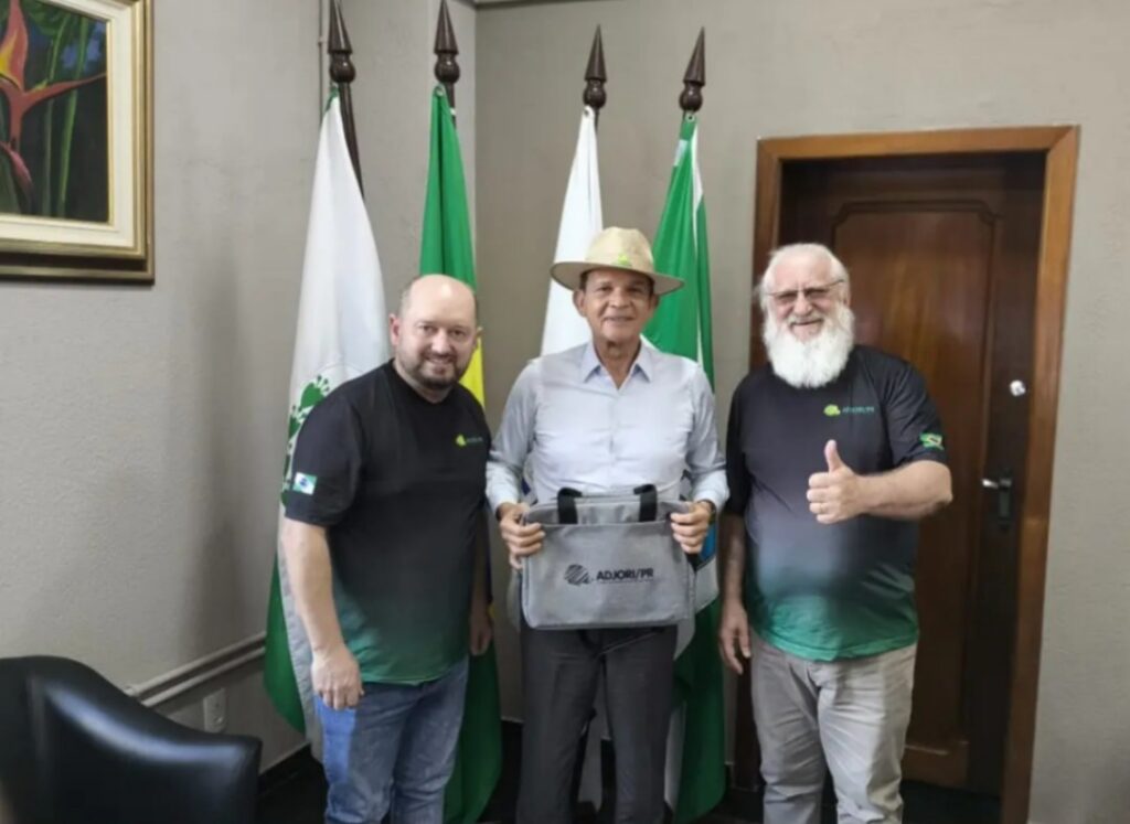 ADJORI/PR se reúne com prefeito de Foz para alinhar Assembleia Geral