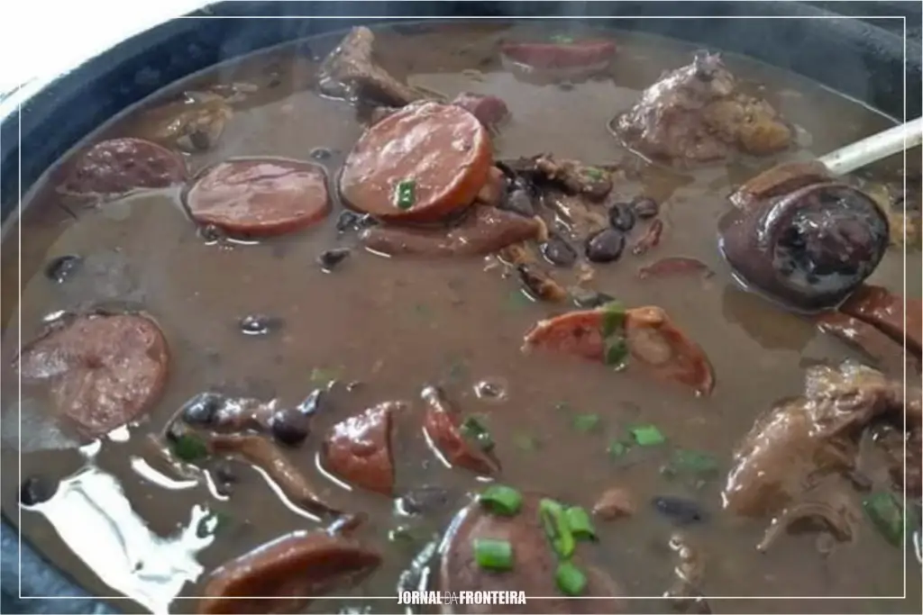 O segredo dos restaurantes para uma feijoada de dar água na boca: Revelado! 2 feijoada 1