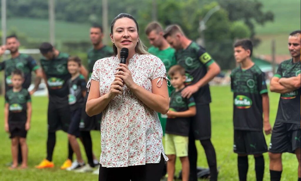 Abertura do Cerqueirense 2025 termina em empate em São Pedro Tobias 2 O Campeonato Municipal de Futebol de Dionísio Cerqueira - Cerqueirense 2025, teve sua abertura oficial no domingo, no campo do distrito de São Pedro Tobias