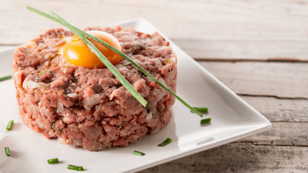 Steak Tartare: a receita clássica e sofisticada para apreciadores da alta gastronomia 3 Steak Tartare