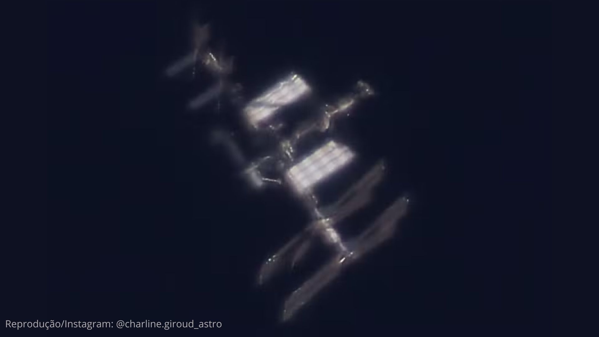 astronauta órbita