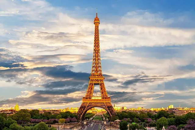 Os melhores pontos turísticos do mundo: Destinos imperdíveis para viajar 3 pontos turísticos