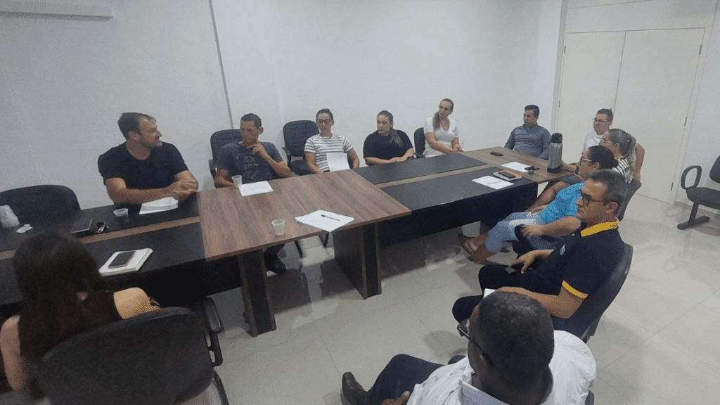 Preparativos para a 27ª Festa do Chapéu de Palha e 3ª Expo Bom Jesus estão em ritmo acelerado 3 A Comissão Organizadora realizou uma primeira reunião, em que foi alinhada a programação e confirmado o lançamento oficial para maio