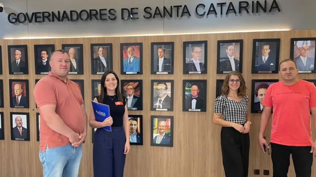 A Prefeita Diangele e o Vice-Prefeito Valtair cumpriram agenda na Capital do Estado onde protocolaram mais de R$ 2,5 milhões em emendas parlamentares