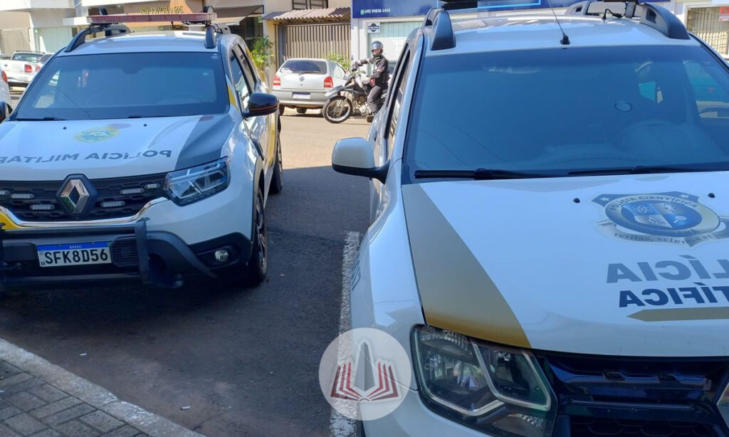 Identificados jovens encontrados mortos dentro de casa no Centro de Barracão 4 Os jovens foram encontrados já sem vida na manhã desta segunda-feira. As vítimas foram identificadas como sendo Francieli Kersting e Mateus Maia