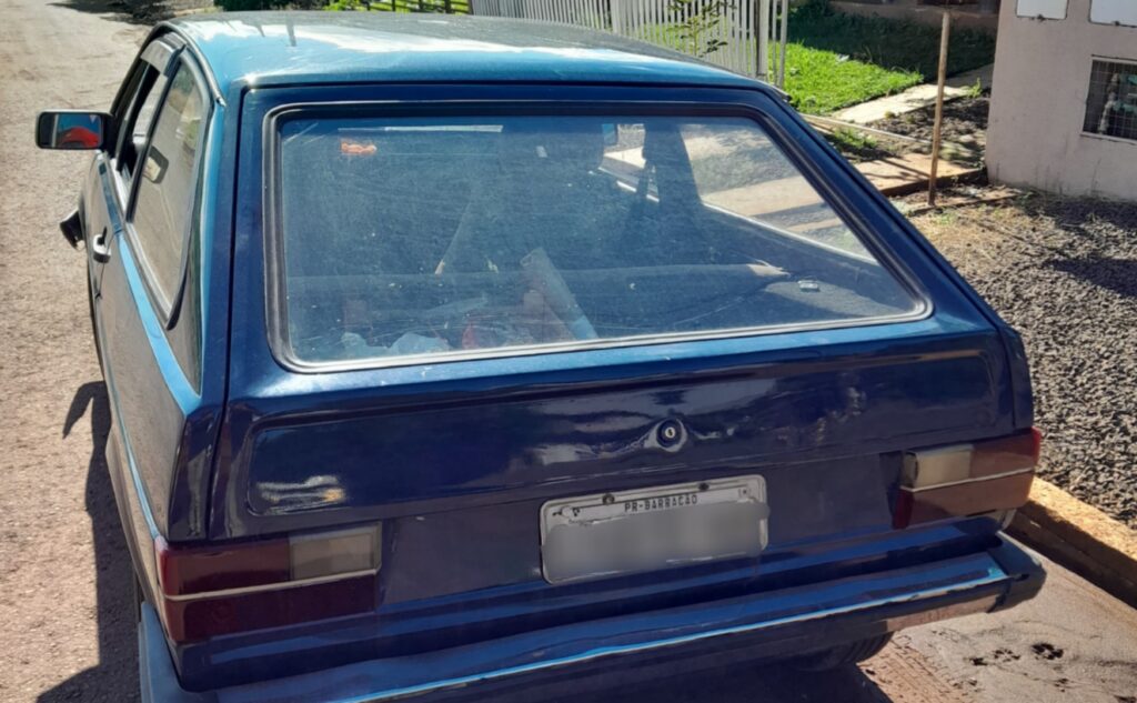 O acidente ocorreu na tarde desta quinta-feira no Bairro Jardim Vale do Capanema. Colisão envolveu um VW Gol e uma motocicleta conduzida pelo adolescente