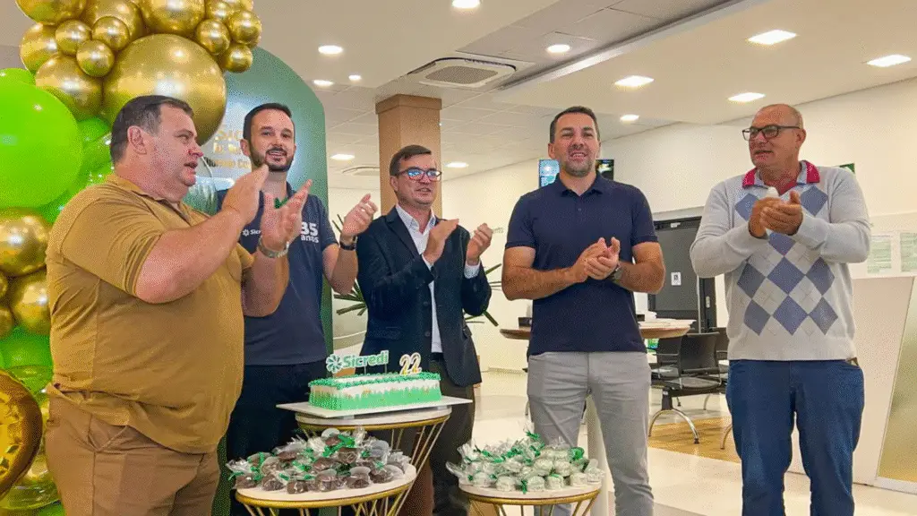 Agência Sicredi consolidada celebra crescimento econômico e impacto social nas cidades de Dionísio Cerqueira e Barracão
