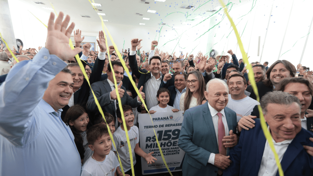 O Paraná investirá R$ 159 milhões na Política da Criança e do Adolescente, beneficiando todos os 399 municípios com recursos do Fundo para a Infância e Adolescência (FIA)