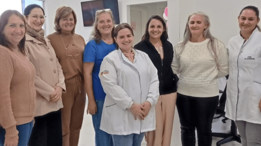 Ação de saúde no interior de São José do Cedro reforça prevenção ao câncer do colo do útero 2 A Secretaria de Saúde de São José do Cedro, realizou atendimento gratuito com exames, testes rápidos e orientações