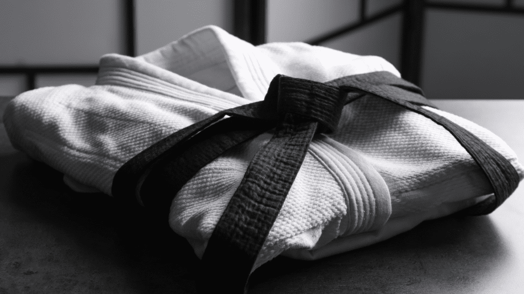 Projeto social promove disciplina, respeito e inclusão por meio do jiu-jitsu