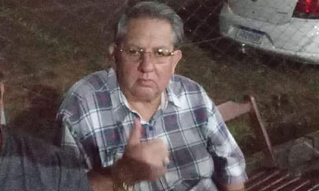 Ex-vereador de Dionísio Cerqueira, Carlinhos Belmonte morre aos 69 anos 2 Carlinhos Belmonte exerceu três mandatos consecutivos na Câmara de Vereadores, no período de 1989 a 2000