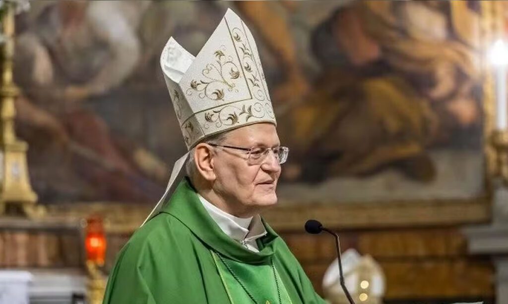 Quando começa o Conclave? Veja nomes cotados para ocupar o cargo de Papa 3 Regras para início do Conclave foram alteradas por Bento XVI em 2013. Conclave para eleger sucessor deve começar entre 15 e 20 dias