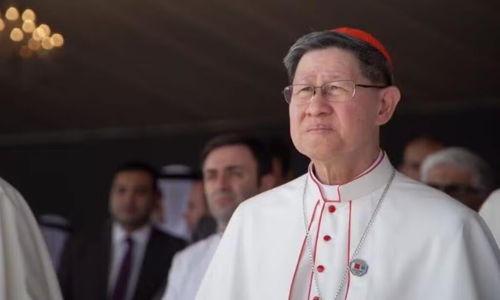 Quando começa o Conclave? Veja nomes cotados para ocupar o cargo de Papa 7 Regras para início do Conclave foram alteradas por Bento XVI em 2013. Conclave para eleger sucessor deve começar entre 15 e 20 dias