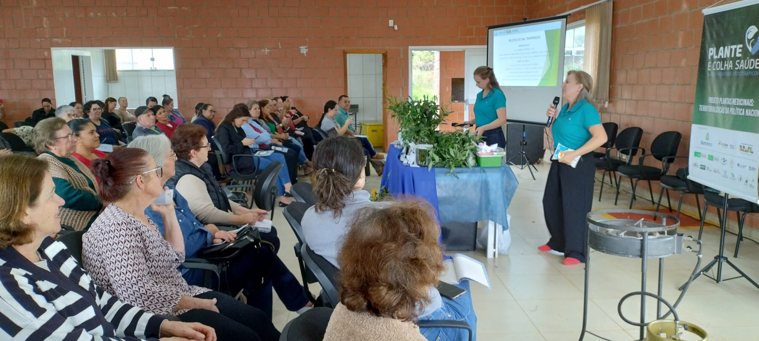 Município de Barracão promove capacitação sobre plantas medicinais 7 A capacitação será realizada em três etapas através de uma parceria com a Itaipu Binacional e a empresa Sustentec